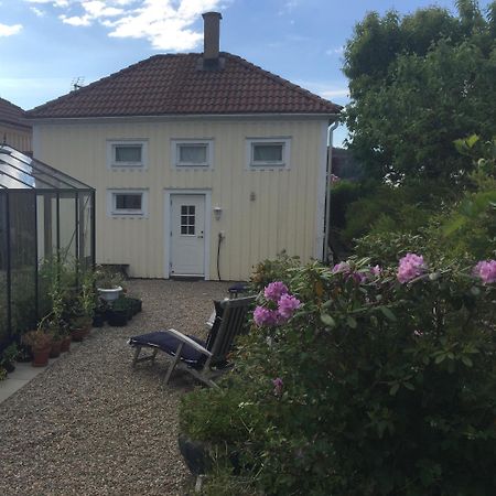 Villa Lilla Saturnus à Ljungskile Extérieur photo